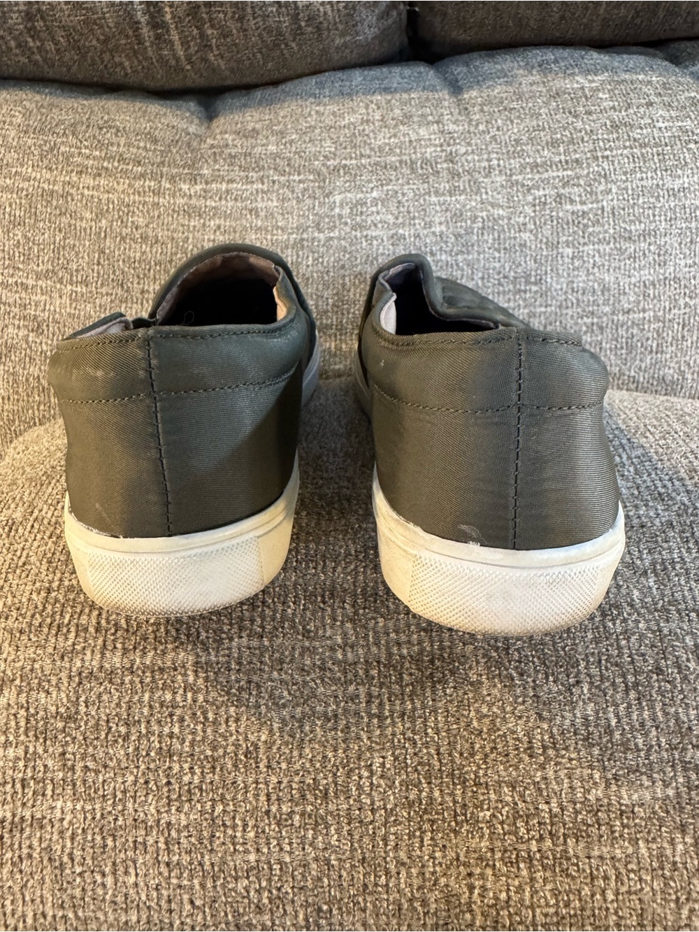A New Day Reese Quilted Olive Green Slip On Sneakers Size 8 - Picture 9 of 11